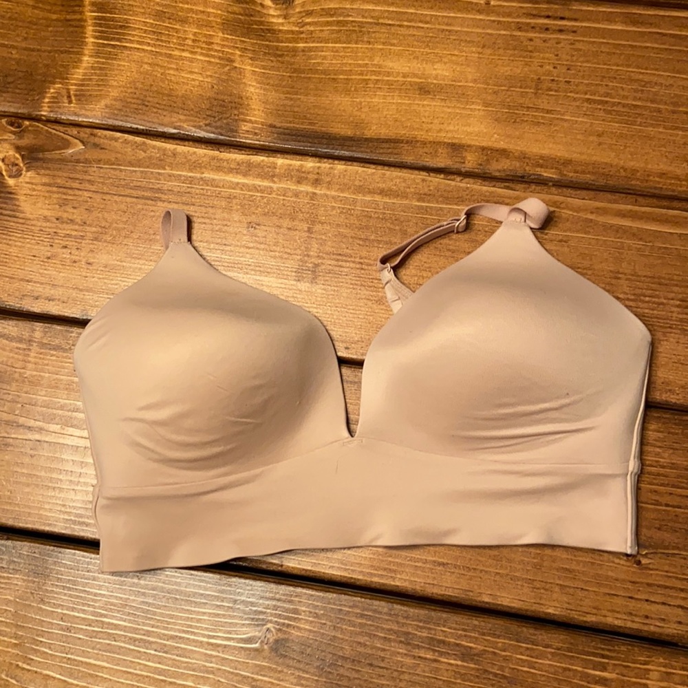 Gap t-shirt bra- lightly padded